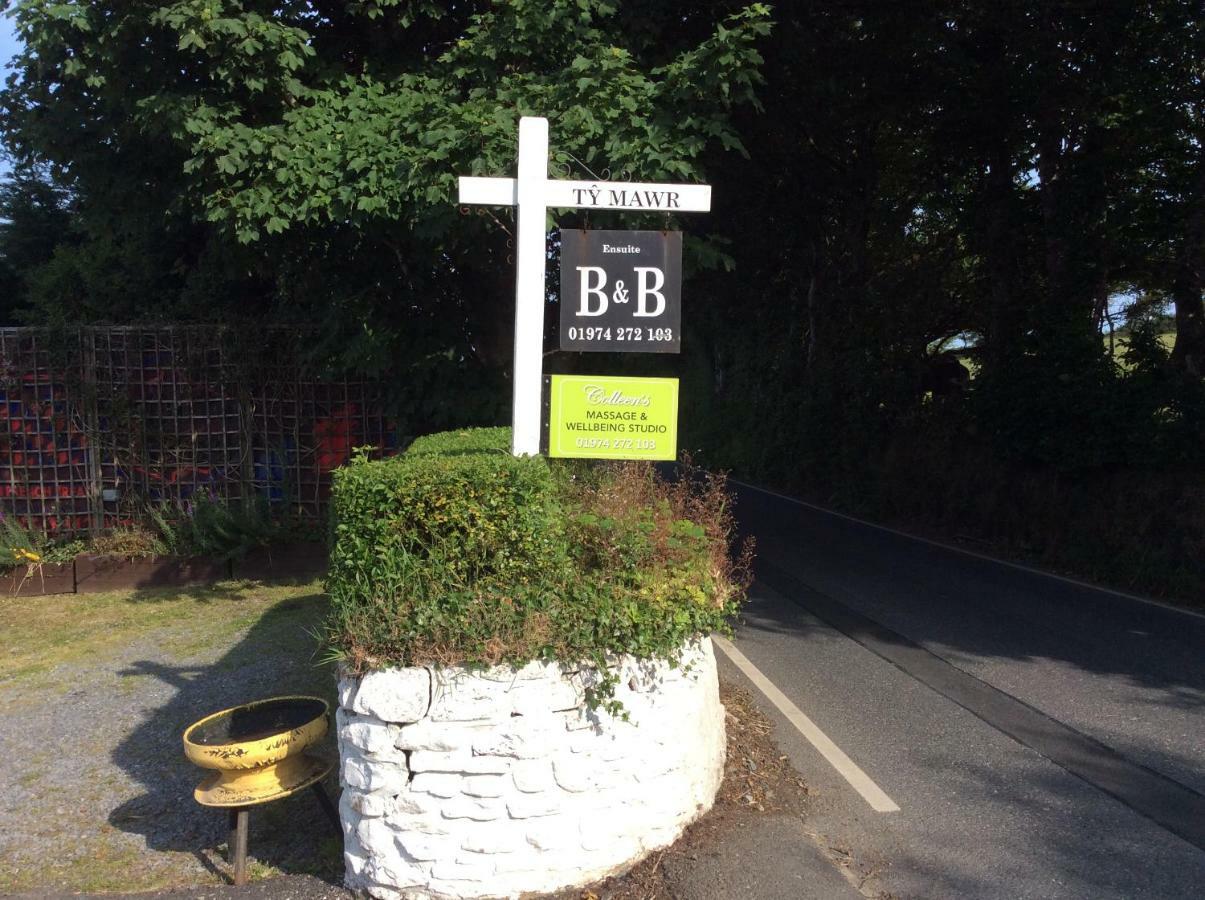 Ty Mawr At Bethania B&B Rooms And Crumble Cottage Llanon Exterior foto